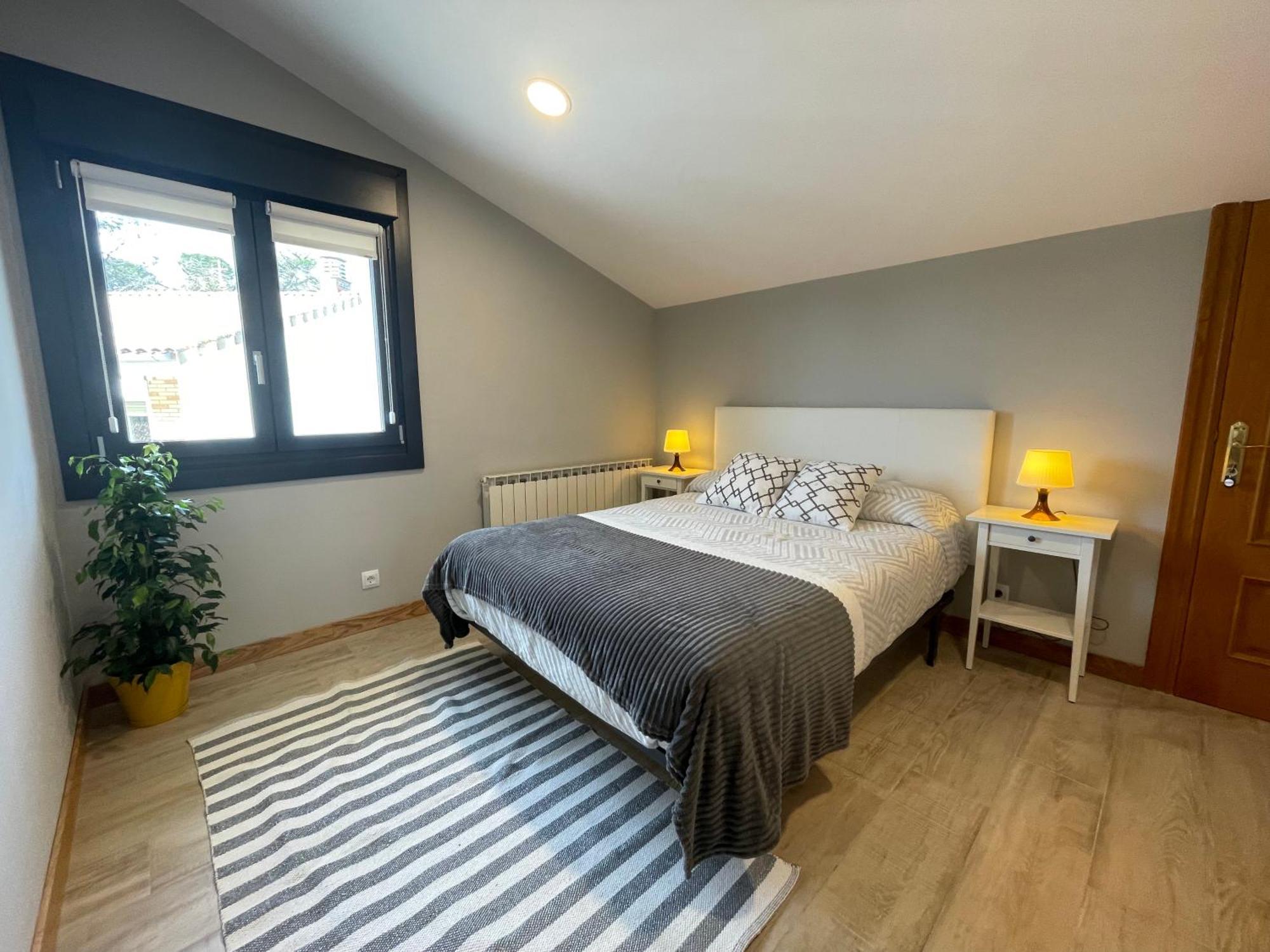 Ayegui Apartamentos Montejurra מראה חיצוני תמונה