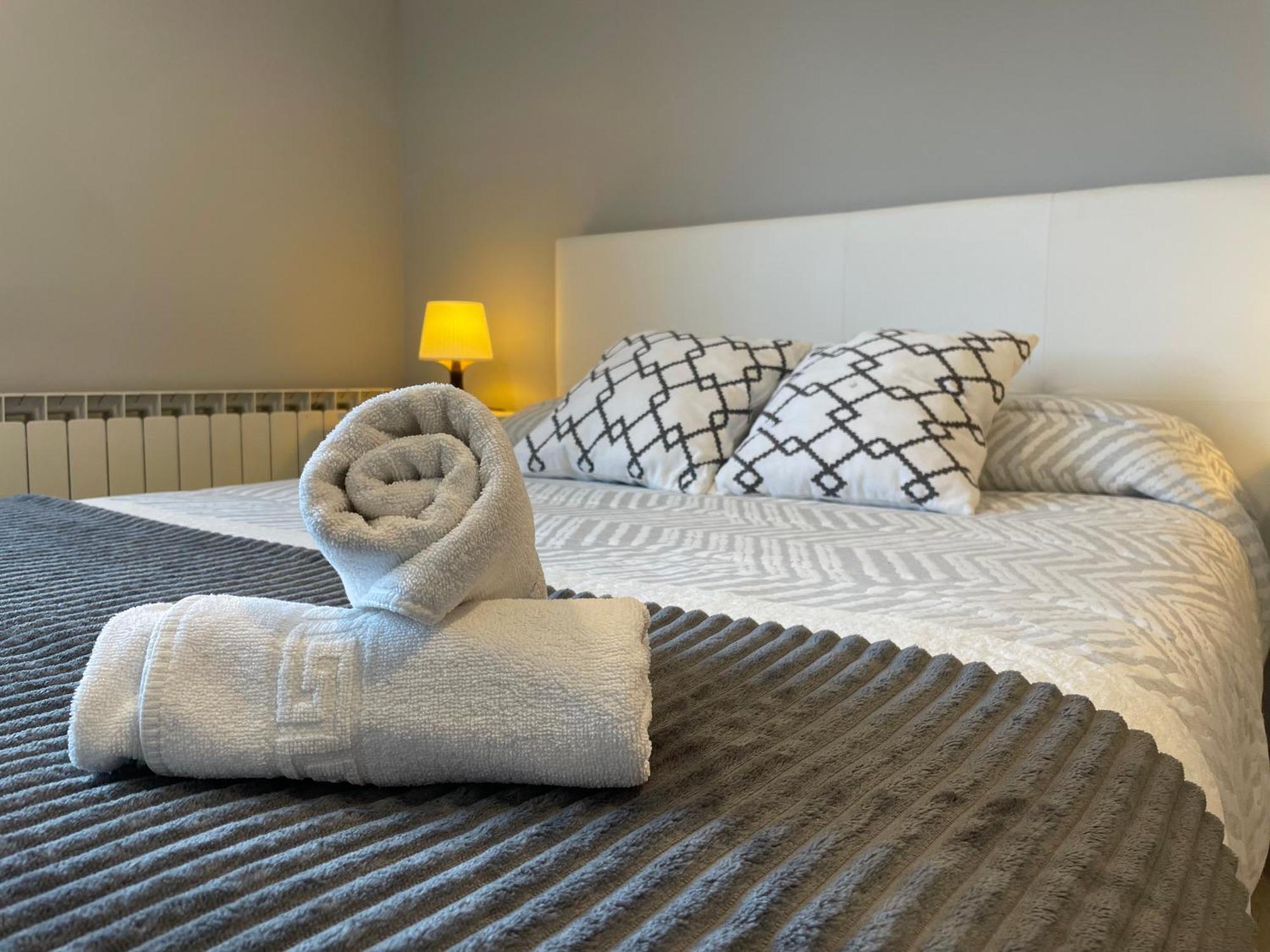 Ayegui Apartamentos Montejurra מראה חיצוני תמונה
